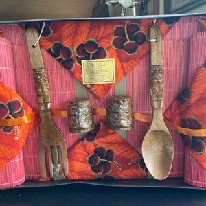 "Thee Islander" 12 piece Salad & Table set